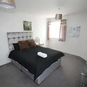 Holden Court - 1 Apartment West Drayton (Middlesex)
